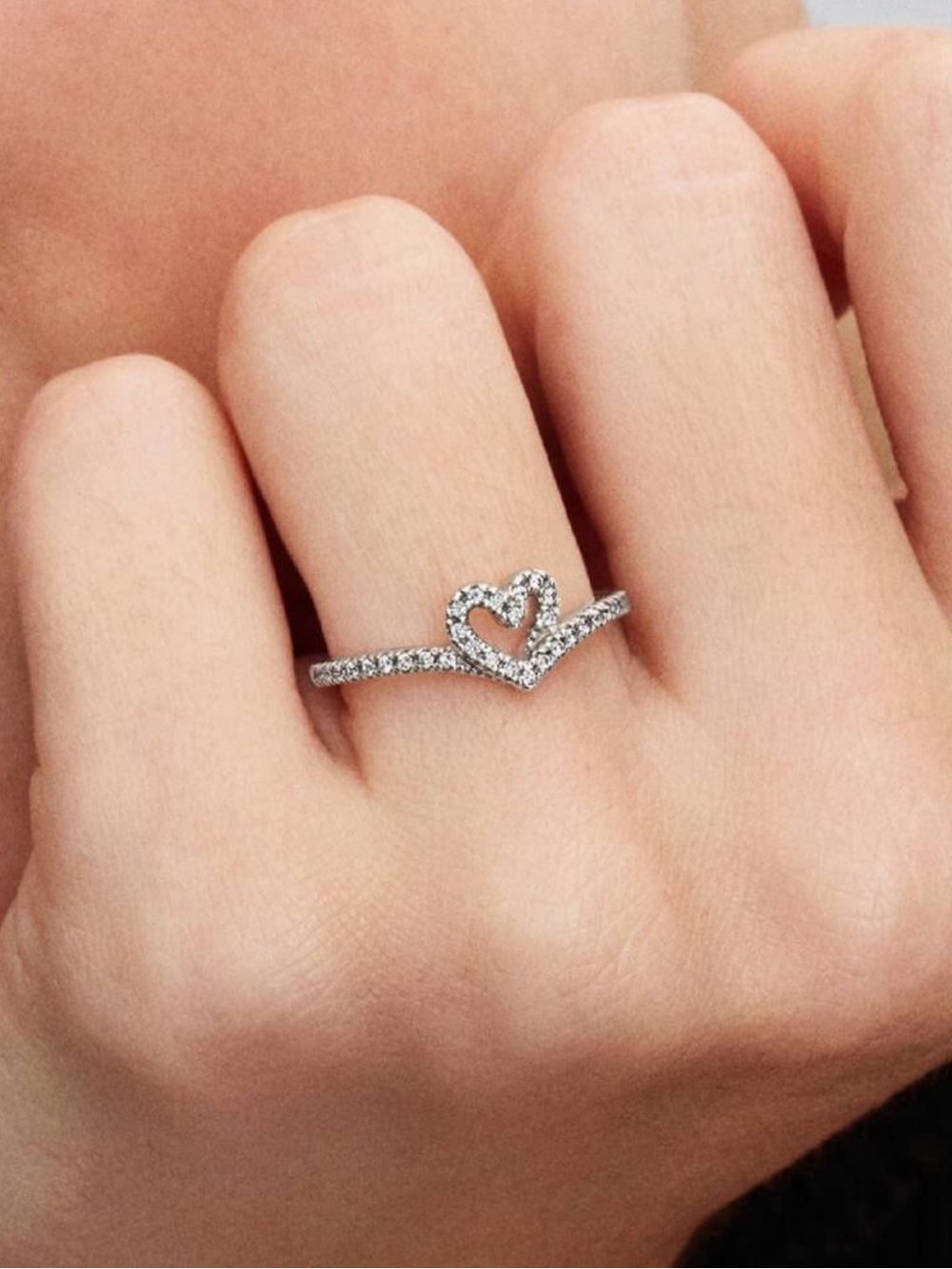 Pandora Sparkling Wishbone Heart Ring in Sterling Silver 925 Size 8.5